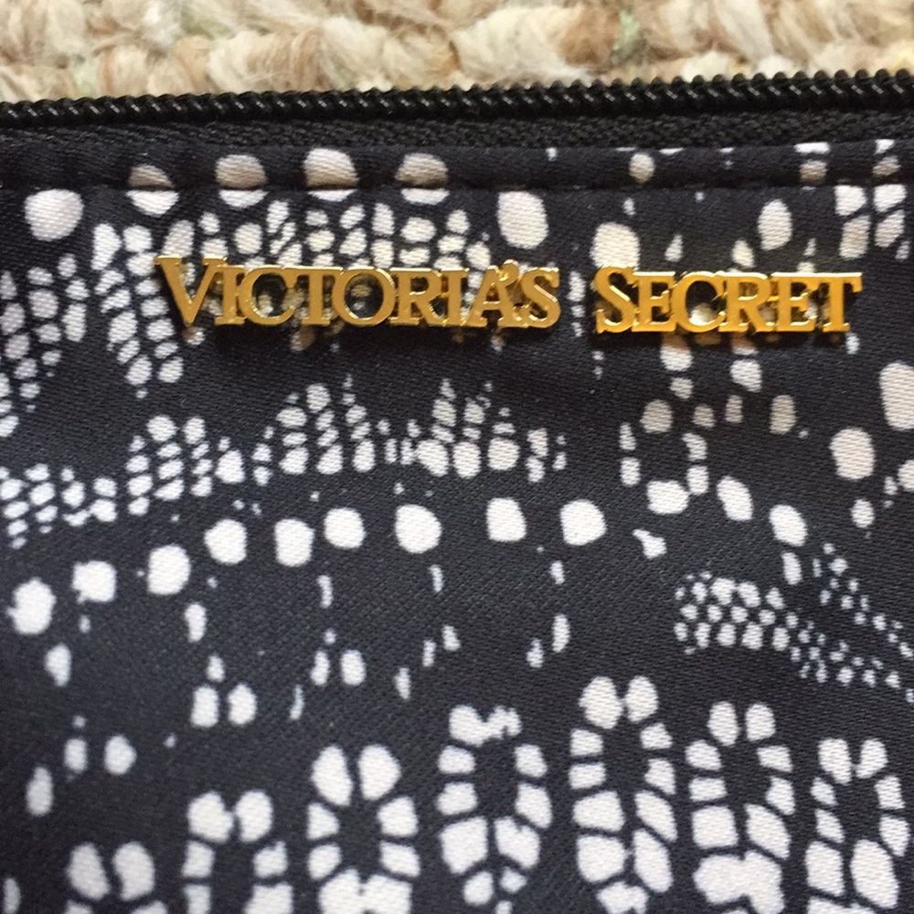 Make up bag - Picture 2 of 3